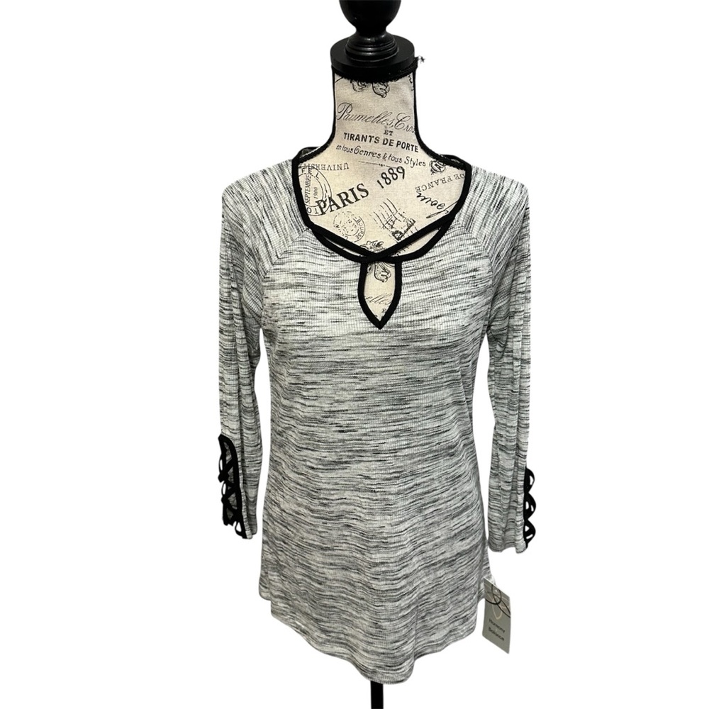 Harmony And Balance Long Sleeve Top Size Medium